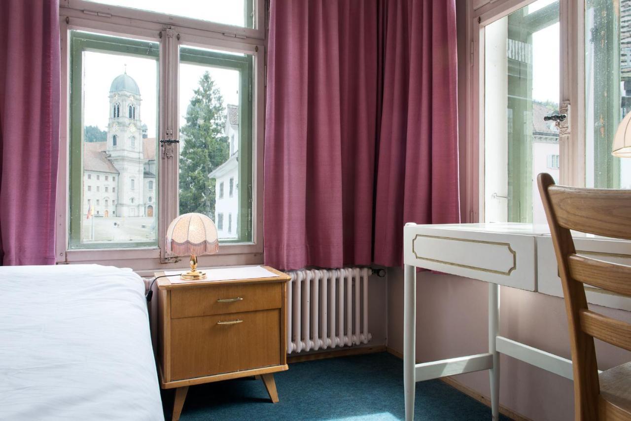 Kunsthotel Linde Garni Einsiedeln Eksteriør billede